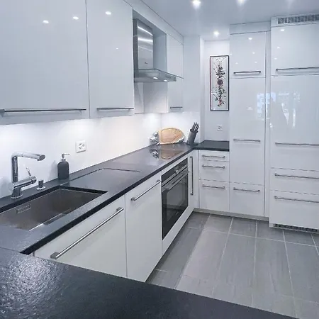 Apartament Designer Kueche - Suedbalkon - Tg-stellplatz - Wlan *