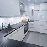 شقة Designer Kueche - Suedbalkon - Tg-stellplatz - Wlan *